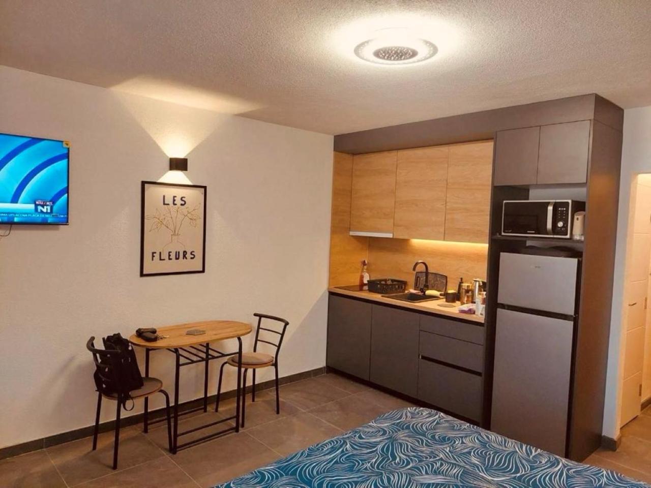 Bella Vista Apartment *